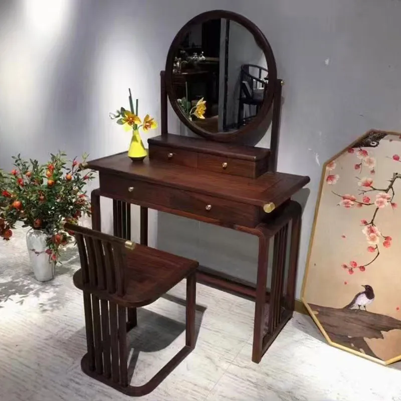 What are the key points to pay attention to in the matching of new Chinese furniture?