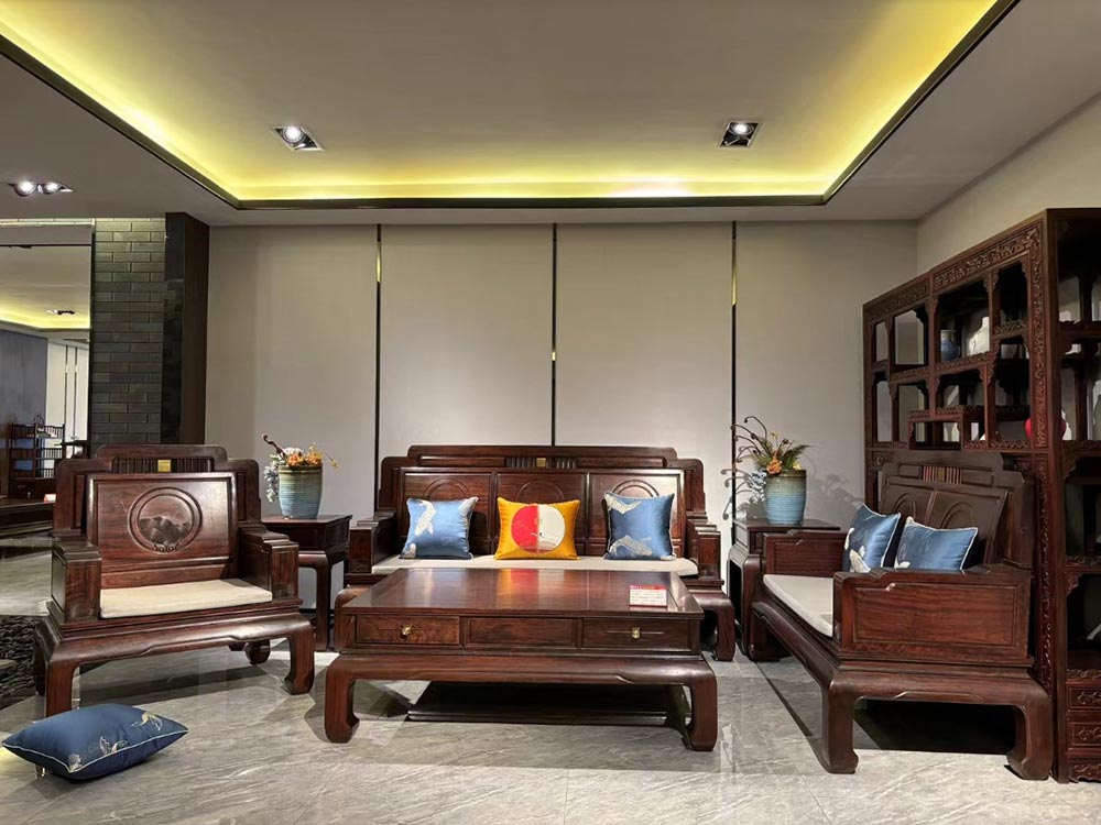 What is new Chinese style furniture? What are its characteristics?